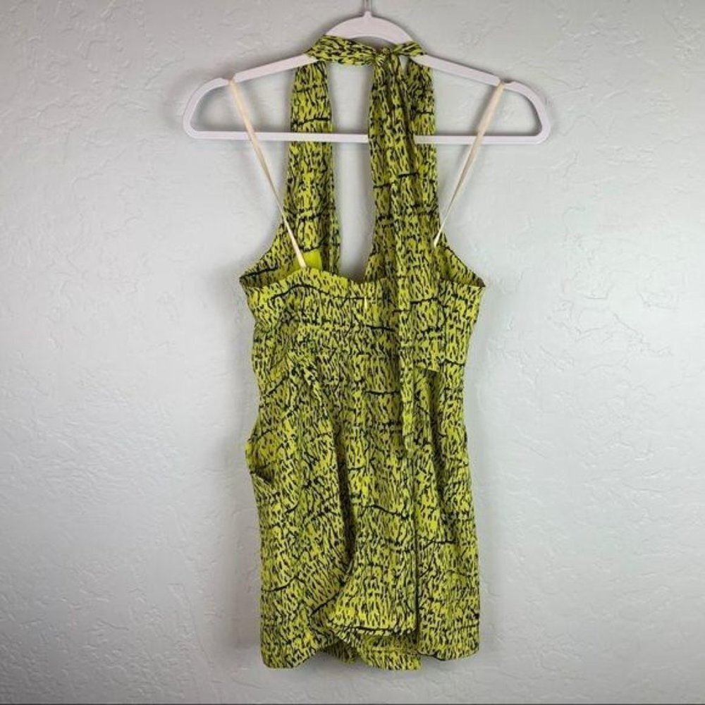 BCBGeneration Neon Lime Halter Neck Romper NWT New With Tags Women's Size‎ 0 - Picture 10 of 12